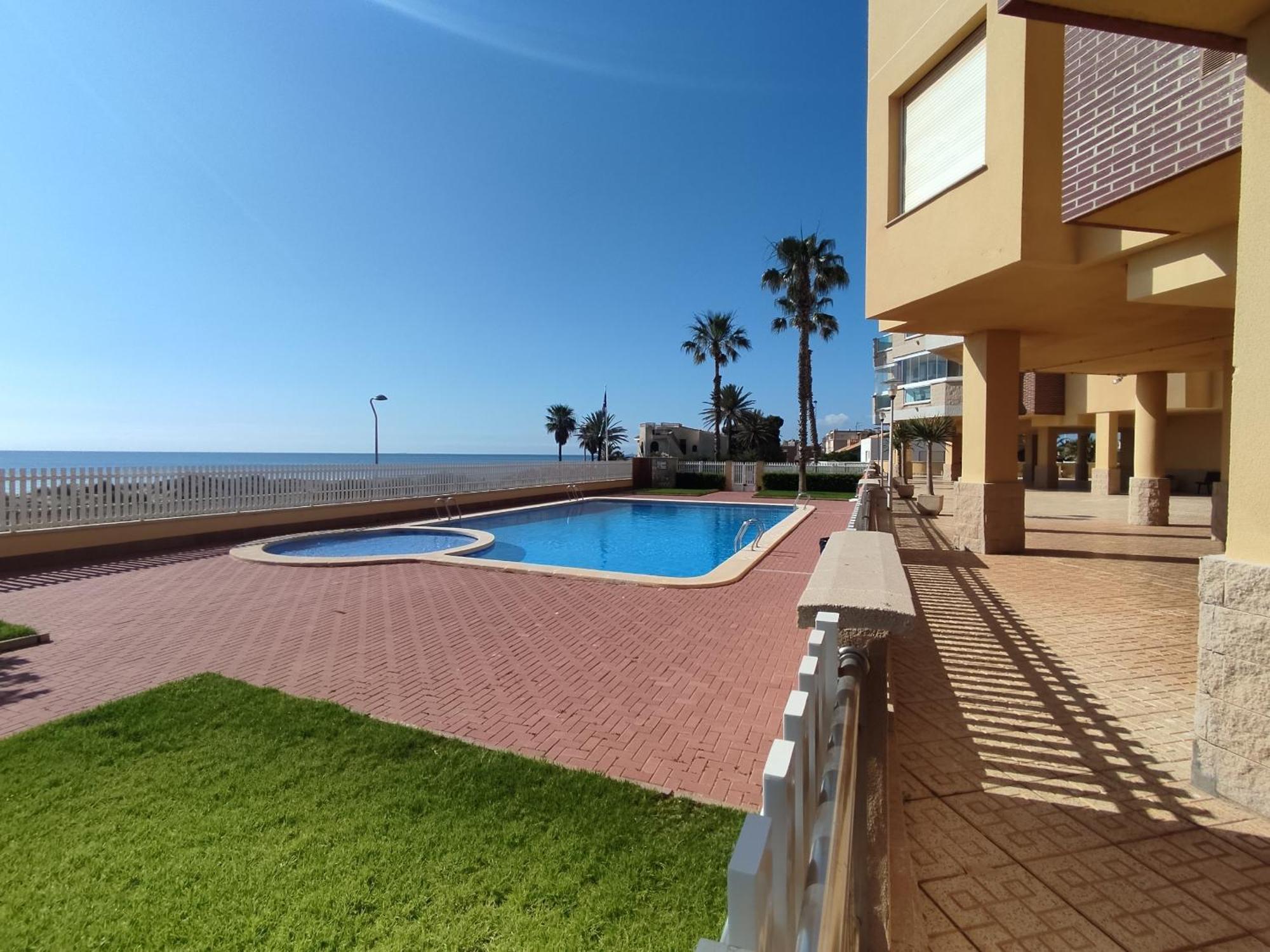Spanish Connection - Playa Principe